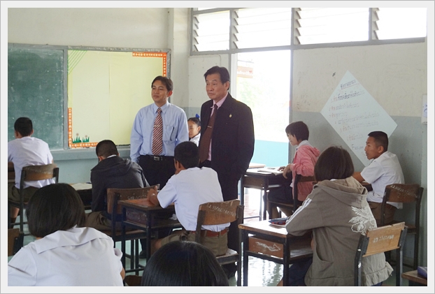 ตรวจเยี่ยมการสอบ O-NET - 06