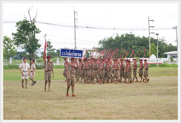 ลูกเสือแข่งขันสวนสนาม - 16