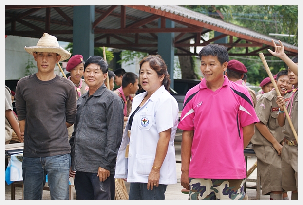 ทำความสะอาดโรงเรียน - 04